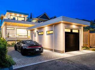 1236 Duchess Ave, West Vancouver, BC V7T1H4