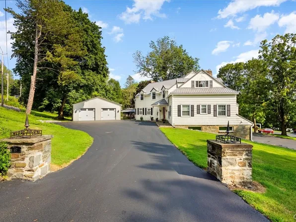 52 E State St, Sherburne, NY 13460