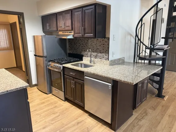 11 Great Gorge Dr Unit 8, Vernon, NJ 07462