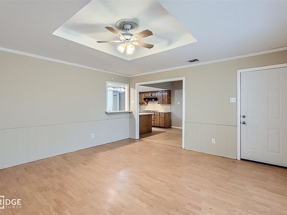 5th image of 2514 Amy Ave