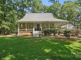 13916 & 13912 Sledge Rd, Charlotte, NC 28278