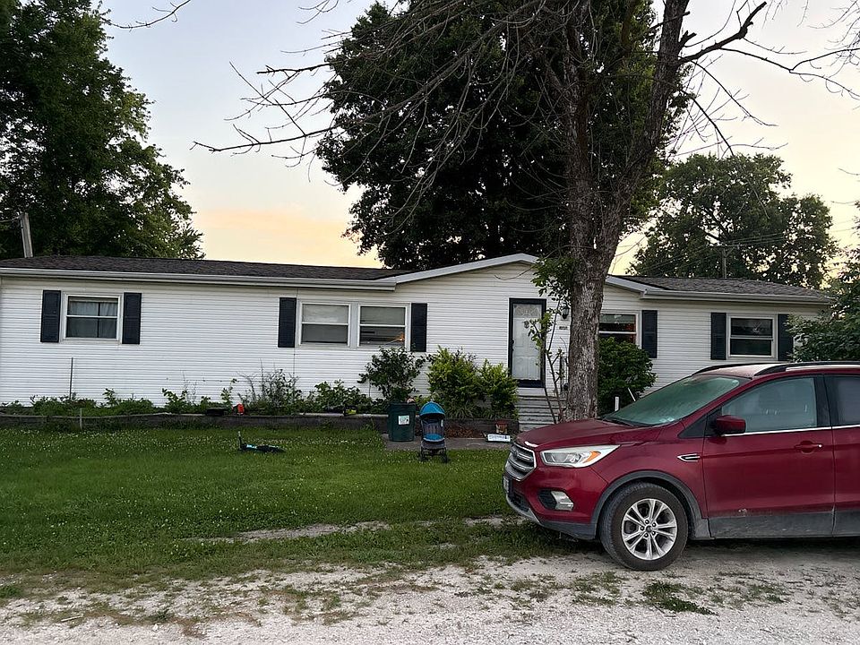 1st image of 407 E Prairie Vw