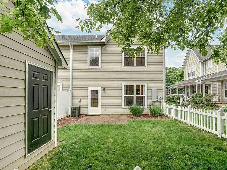 230 Remington Pl — Photo 19