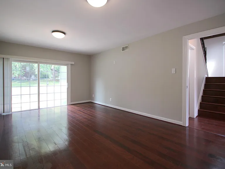 6215 Gemini Ct — Photo 22