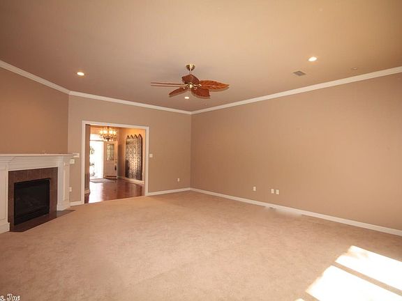 5th image of 23 Oakwood Dr