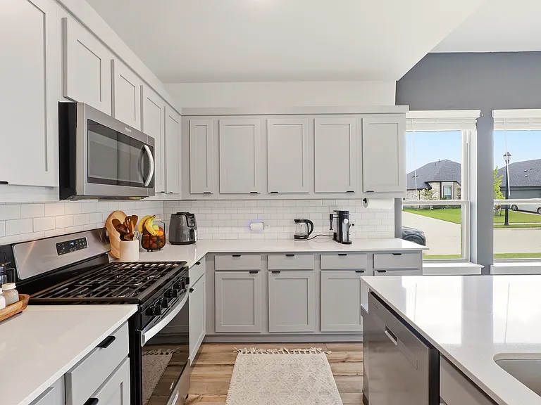 631 Southern Hills Dr — Photo 6