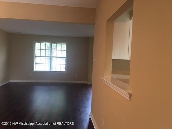 3rd image of 1606 Sorghum Mill Dr