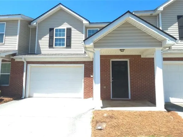 252 Tara Commons Dr, Loganville, GA 30052