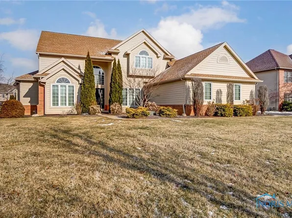 25509 Wood Creek Rd, Perrysburg, OH 43551