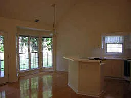 Downing — Photo 4