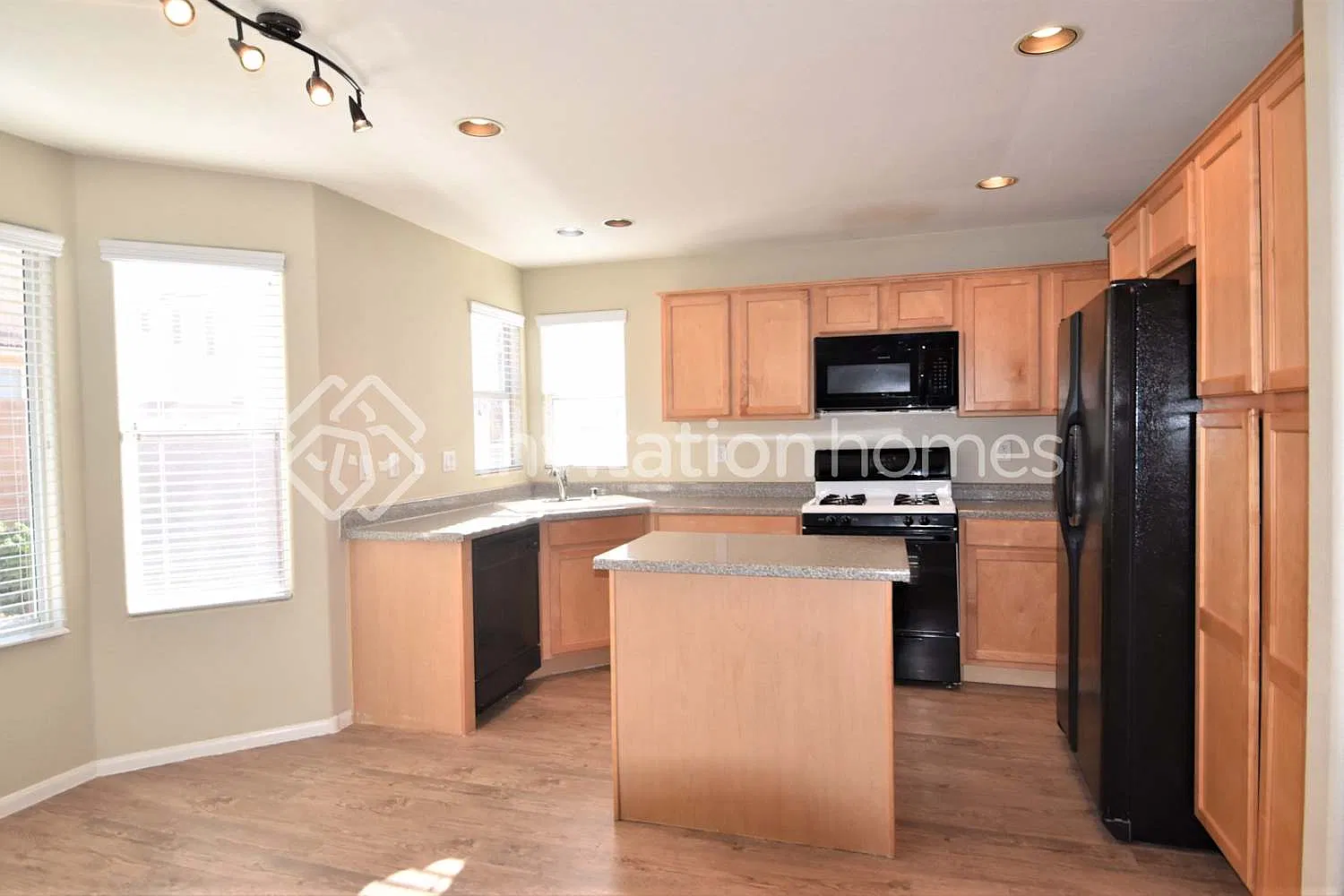 723 Aloe Yucca Ave Henderson, NV 89011 — Photo 1