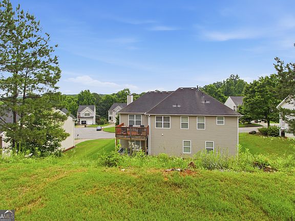 5th image of 7130 Creeksong Dr