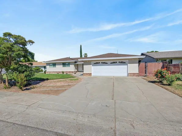 61 Brentford Cir, Sacramento, CA 95823