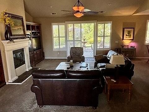 5th image of 182 Bridlewood Ln
