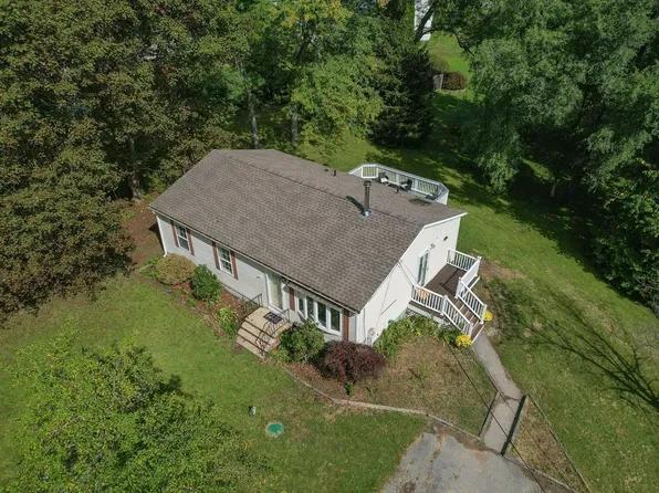 5 Levi Street, Rochester, NH 03839