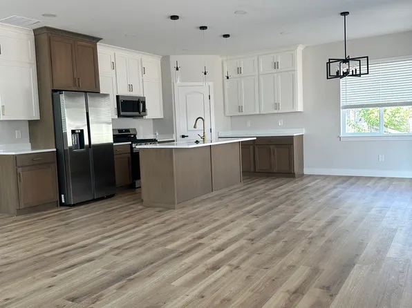 233 S 400 W, Logan, UT 84321