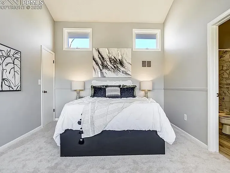 518 Observatory Dr — Photo 14