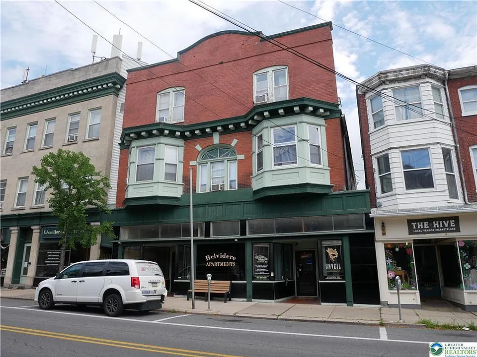 19-23 E Belvidere St