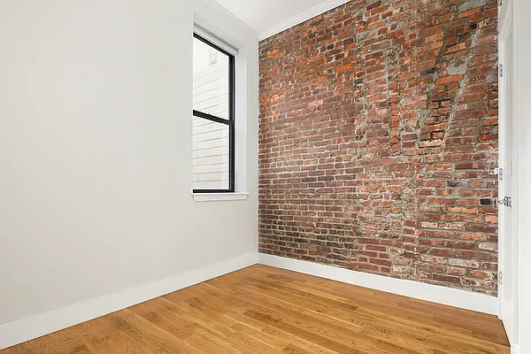 Rented by Corigin Management | media 10