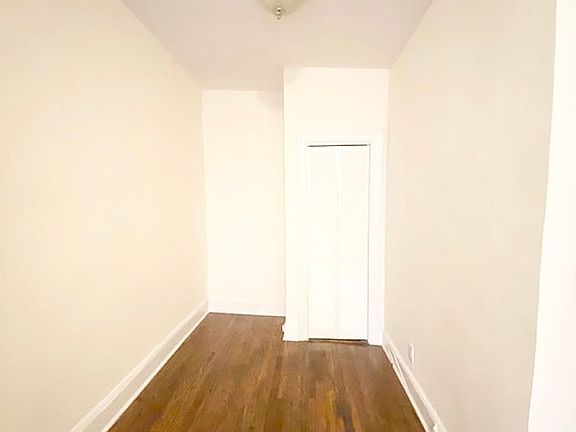 4th image of 7 Jane St APT 2F