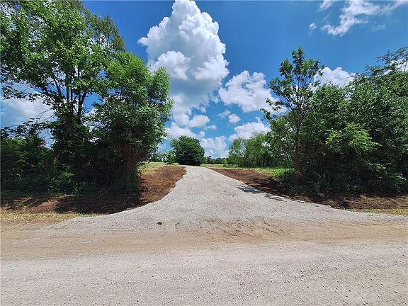 2nd image of TRACT S Sycamore Grove Rd #C