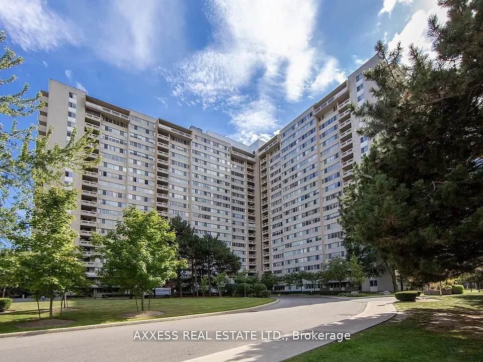 3590 Kaneff Cres #609