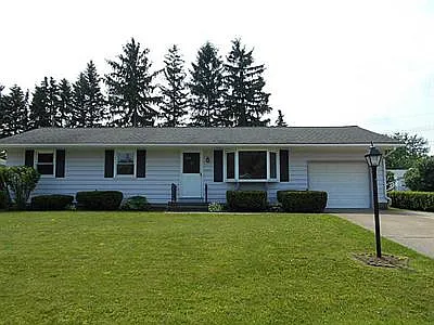 4579 Southern Dr photo 1