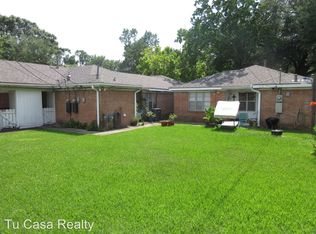 1518 Early Ln, Houston, TX 77055