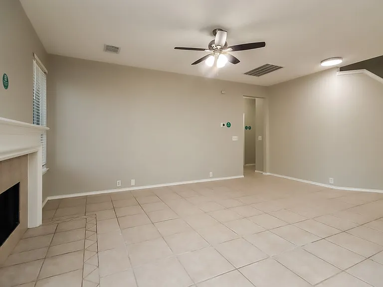 11003 Sentry Ct — Photo 5
