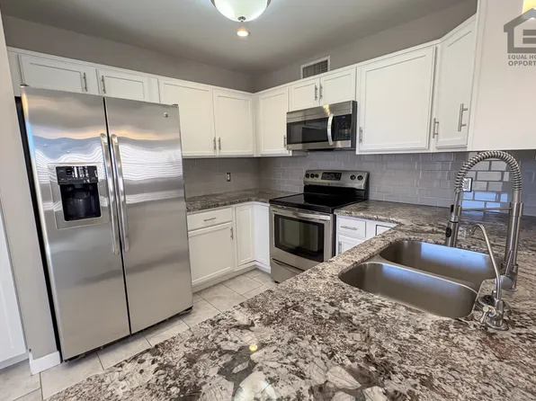10925 E Hope Dr, Scottsdale, AZ 85259