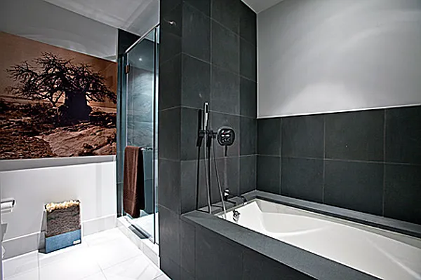 Sold by Douglas Elliman | media 16