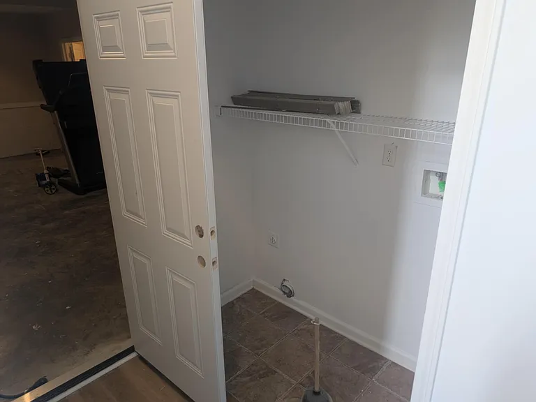 Washer / Dryer Area