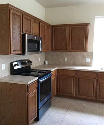 3rd image of 8405 Asheville Ln