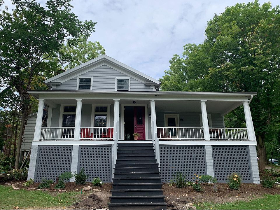 1st image of 30 N Main St #1
