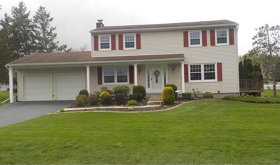 1st image of 1451 Windsor Cir