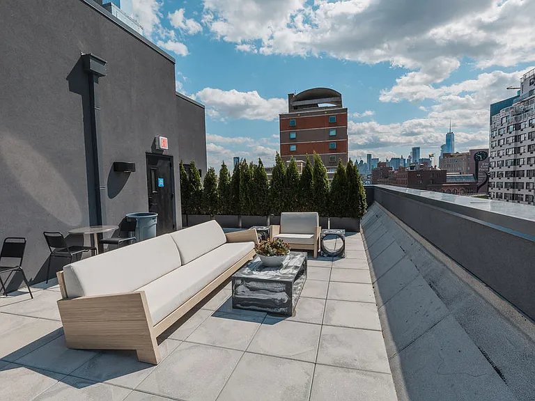101 E 10th St #4G — Photo 6
