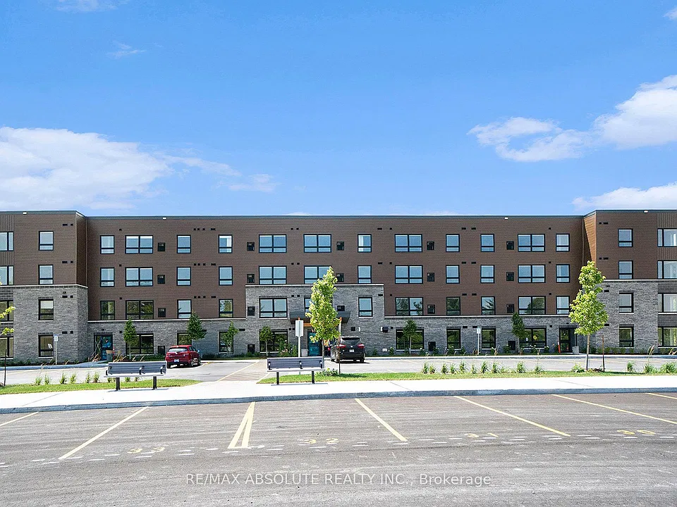 12B Thomas St S #406