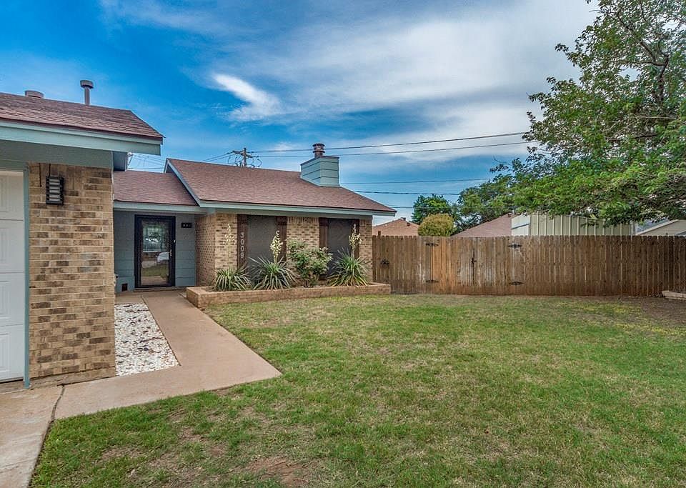 1st image of 3009 Heritage Cir