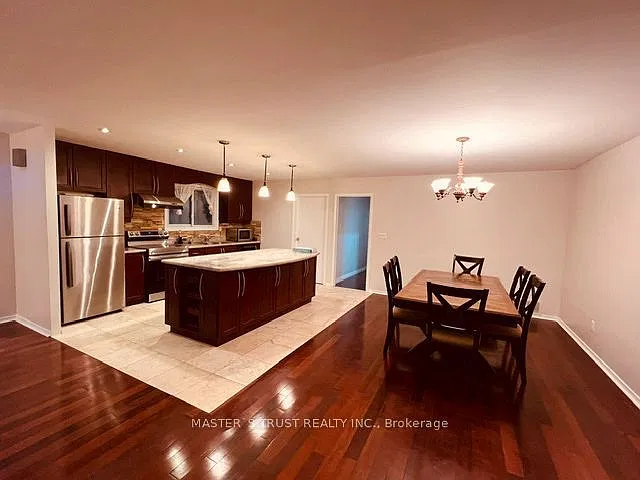 3 bed, $2,600 — Photo 4