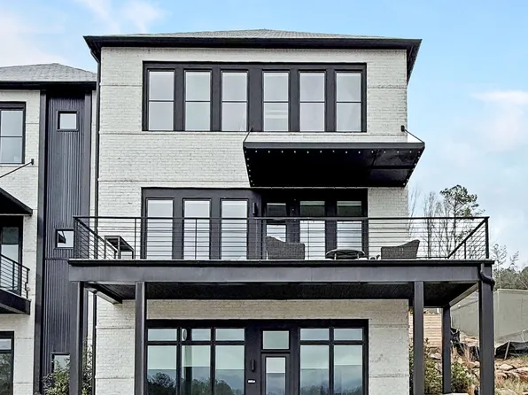 10961 Serenbe Ln, Chattahoochee Hills, GA 30268