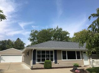 5501 N Renwood Ave, Peoria, IL 61614