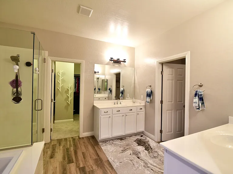 1120 Strada Cristallo — Photo 37