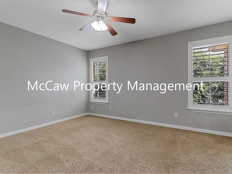 4437 Paula Ridge Ct — Photo 11