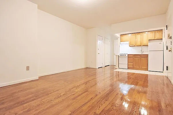 Rented by Balass Ralph, LREB | media 11