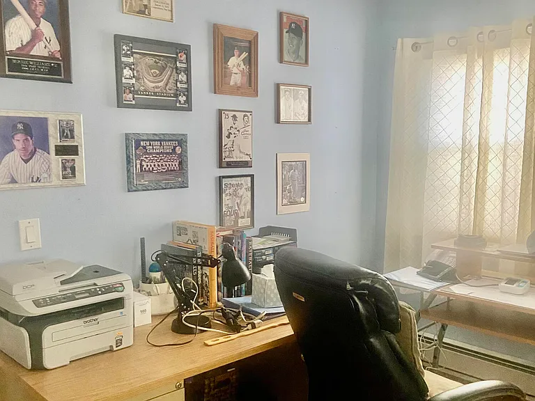 7 Basset Dr — Photo 17