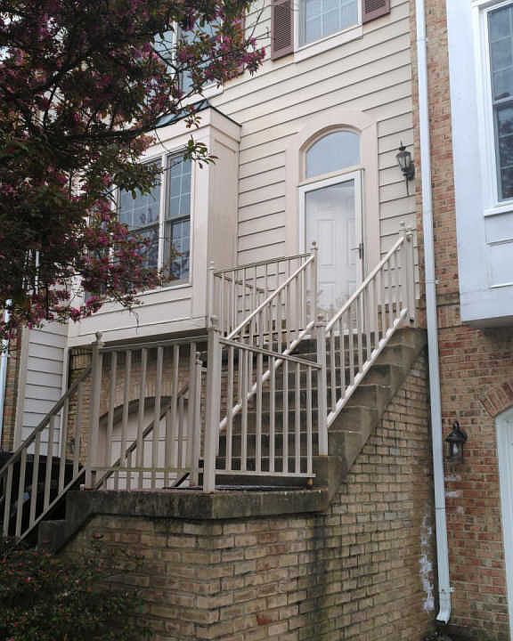 1st image of 8068 Hilliard Dr