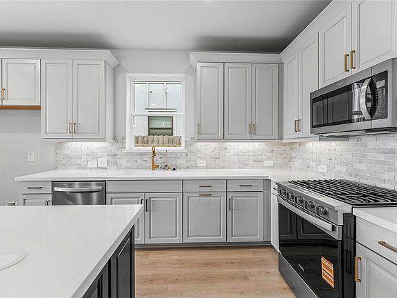 6th image of this home
