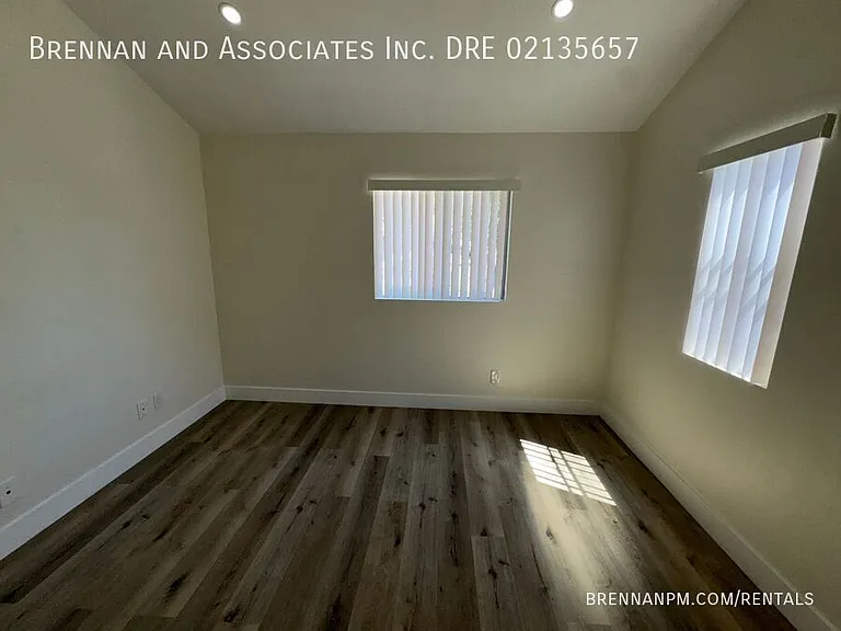 1130 Sumner Ave #J — Photo 23