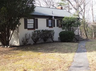 11065 Seven Hill Ln, Potomac, MD 20854