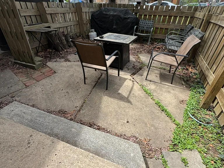 4211 Locust St #1 — Photo 8